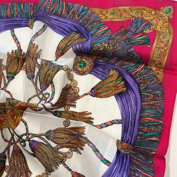 Celine Paris Vintage Handkerchief Pink Cotton Square Bandana Scarf  Size 18.5” - Picture 9 of 9